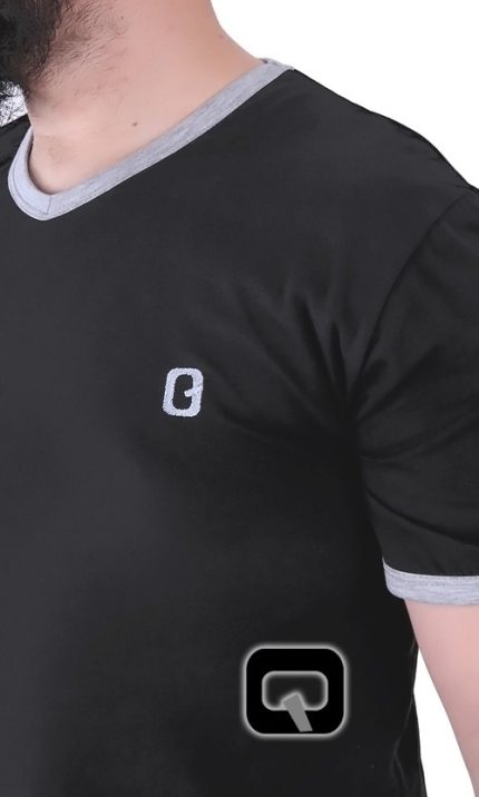 Tee-shirt manches courtes noir Qaba'il